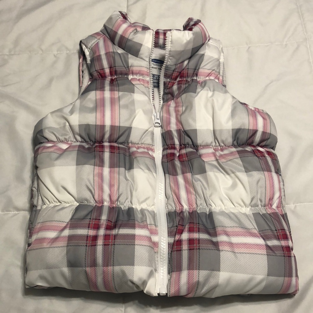 Old Navy Frost Free Puffer Vest